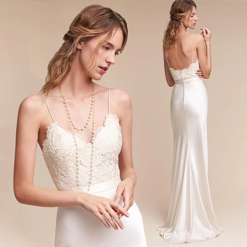 Suspender Dress Female 2021 New White Dress Long Dress V-neck Performance Banquet Host Dress Satin Slim Fit
Suspender Dress Female 2021 New White Dress Long Dress V-neck Performance Banquet Host Dress Satin Slim Fit