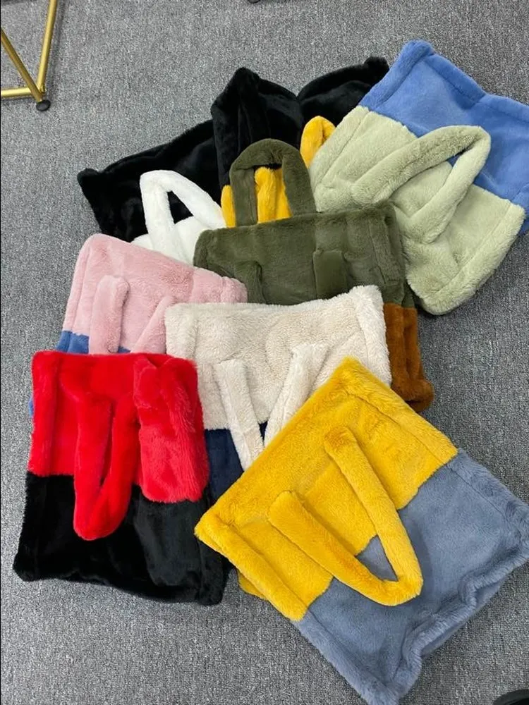 2020 Winter Women High Quality Faux Rabbit Fur Coat Luxury Long Fur Coat Lapel OverCoat Thick Warm Plus Size Female Plush Coats
2020 Winter Women High Quality Faux Rabbit Fur Coat Luxury Long Fur Coat Lapel OverCoat Thick Warm Plus Size Female Plush Coats