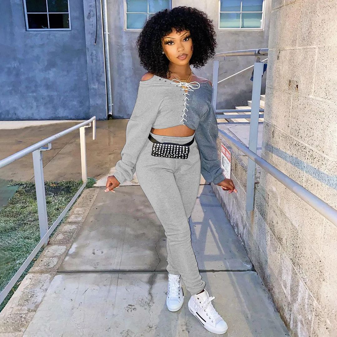Casual Color Block Spliced Two Piece Jogging Suit for Women Lace Up Drawstring Long Sleeve Crop Hoodie+high Waist Workout Pants
Casual Color Block Spliced Two Piece Jogging Suit for Women Lace Up Drawstring Long Sleeve Crop Hoodie+high Waist Workout Pants