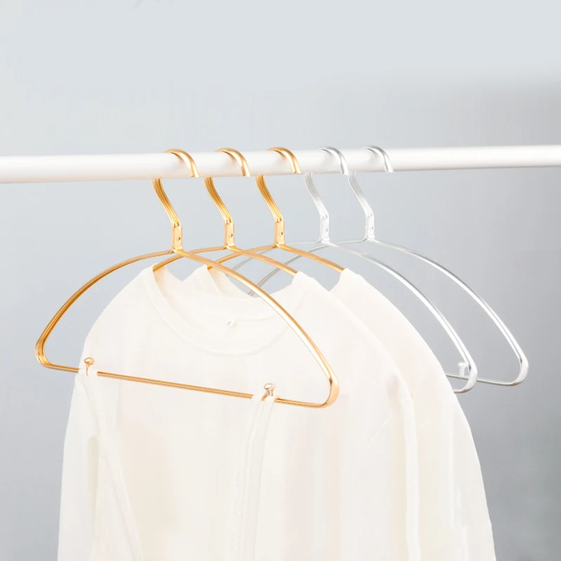 No Shoulder Marks Hanger Aluminum Alloy Household Space Saving Non-slip Clothes Hanger For Coat Pants Shirt Вешалка Для Одежды
No Shoulder Marks Hanger Aluminum Alloy Household Space Saving Non-slip Clothes Hanger For Coat Pants Shirt Вешалка Для Одежды