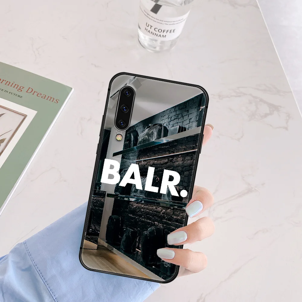 Luxury Brand BALR Phone Case Cover For Samsung Galaxy A7 8 10 20 20e 21 30 30S 31 41 50 50S 51 70 71 91 black Back Luxury Cell
Luxury Brand BALR Phone Case Cover For Samsung Galaxy A7 8 10 20 20e 21 30 30S 31 41 50 50S 51 70 71 91 black Back Luxury Cell