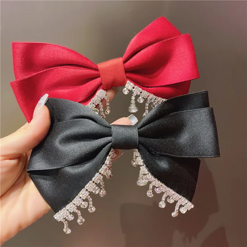 Crystal Pearl Big Bow Hair Clips For Women High-end Flower Hair Accessories Rhinestone Hairpins Bows Flower Hairgirps Barrette
Crystal Pearl Big Bow Hair Clips For Women High-end Flower Hair Accessories Rhinestone Hairpins Bows Flower Hairgirps Barrette