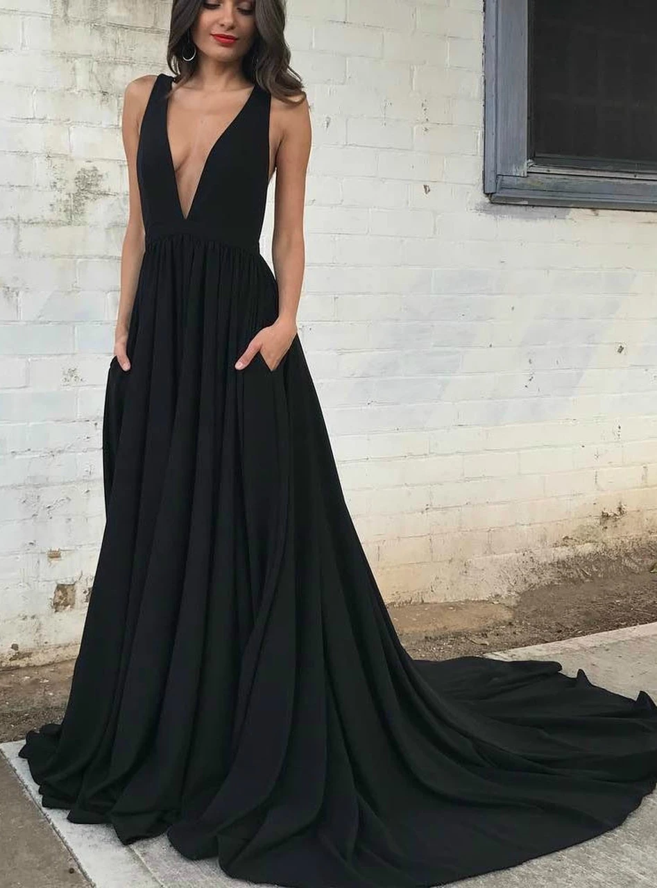 Sexy Deep-V Neck Evening Dress with Open Back and Pockets 2019 VKBRIDAL Black Prom Dresses Long
Sexy Deep-V Neck Evening Dress with Open Back and Pockets 2019 VKBRIDAL Black Prom Dresses Long