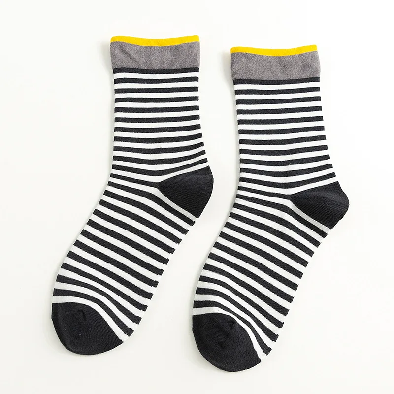 Fashion Classic Striped Cotton Unisex Socks New Product Creative Personality Funny Cute Women Socks Chaussette Femme Skarpetki
Fashion Classic Striped Cotton Unisex Socks New Product Creative Personality Funny Cute Women Socks Chaussette Femme Skarpetki