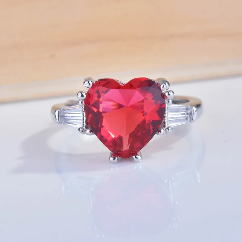 Woman Rings Korean Fashion Gothic Classic Simulation Pigeon Blood Red Love Heart-Shaped Open Ring Gold Jewelry Engagement Ring
Woman Rings Korean Fashion Gothic Classic Simulation Pigeon Blood Red Love Heart-Shaped Open Ring Gold Jewelry Engagement Ring