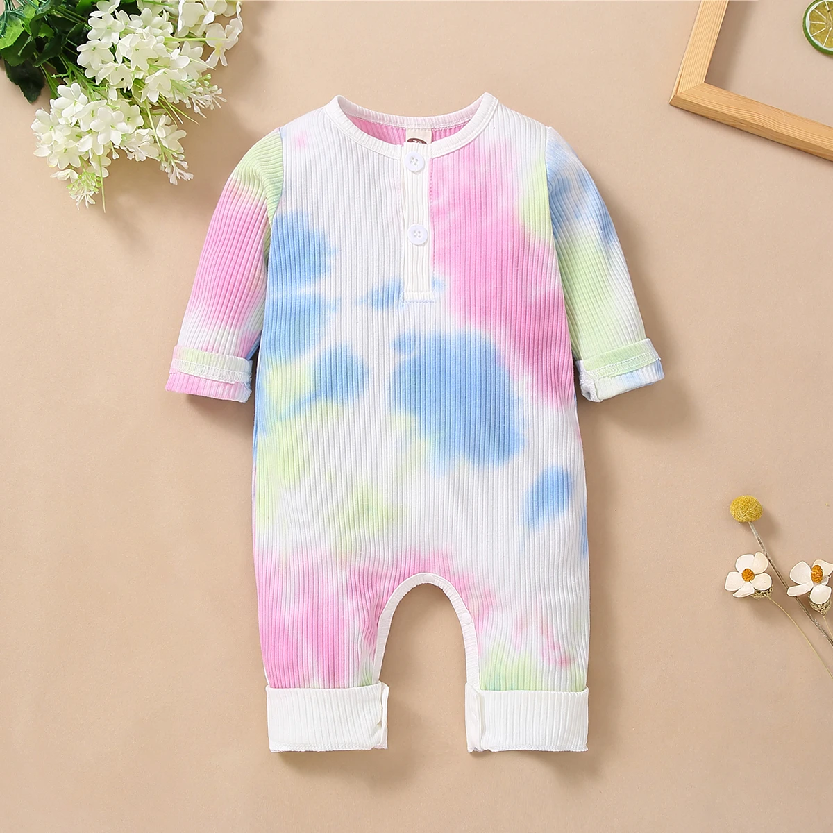 Newborn Baby's Tie Dye Cotton Knitting Jumpsuit Round Neck Long Sleeve Button Decoration One-piece Romper Daily Life 0-18 Months
Newborn Baby's Tie Dye Cotton Knitting Jumpsuit Round Neck Long Sleeve Button Decoration One-piece Romper Daily Life 0-18 Months