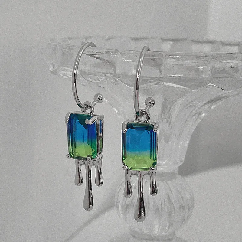2021 Fine Fashion Blue Green Crystal Geometric Metal Water Drop Statement Earrings For Women Korean Party Jewelry Dangle Earring
2021 Fine Fashion Blue Green Crystal Geometric Metal Water Drop Statement Earrings For Women Korean Party Jewelry Dangle Earring
