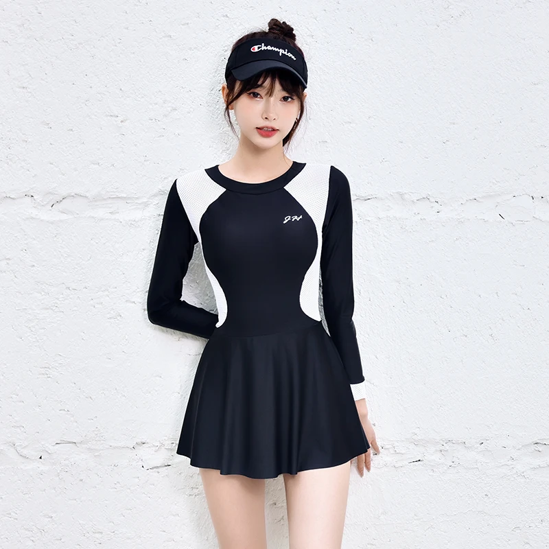 Women's One Piece Swimsuit Long Sleeve Zipper Back Surfsuit Sport Swimwear Kayaking Bathing Suit Black Monokini
Women's One Piece Swimsuit Long Sleeve Zipper Back Surfsuit Sport Swimwear Kayaking Bathing Suit Black Monokini