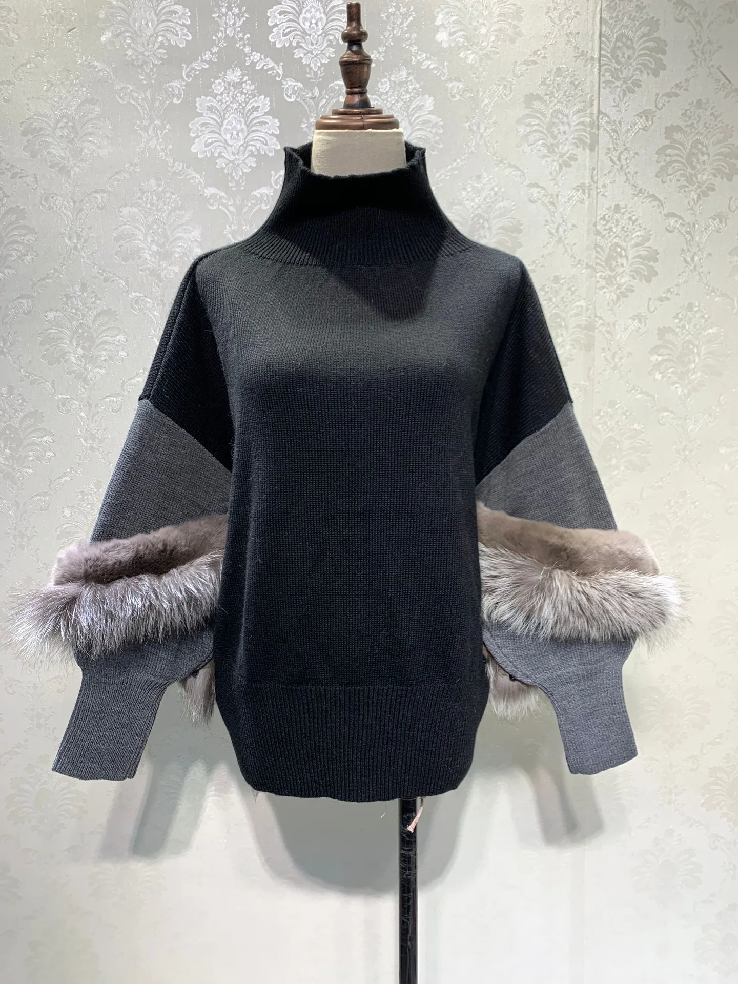 ribbit fur high quality knitting sweater mohair top 2021 new autumn and winter knits turtleneck flare sleeves
ribbit fur high quality knitting sweater mohair top 2021 new autumn and winter knits turtleneck flare sleeves