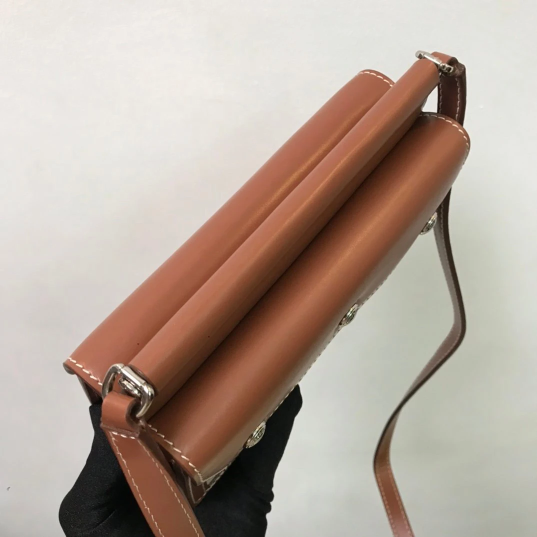 2021NEW Custom Clutch Luxury Handbags Women Bags Designer Real Leather Cowhide TOP Fashion Brand Small Purse Ladies Shoulder Bag
2021NEW Custom Clutch Luxury Handbags Women Bags Designer Real Leather Cowhide TOP Fashion Brand Small Purse Ladies Shoulder Bag
