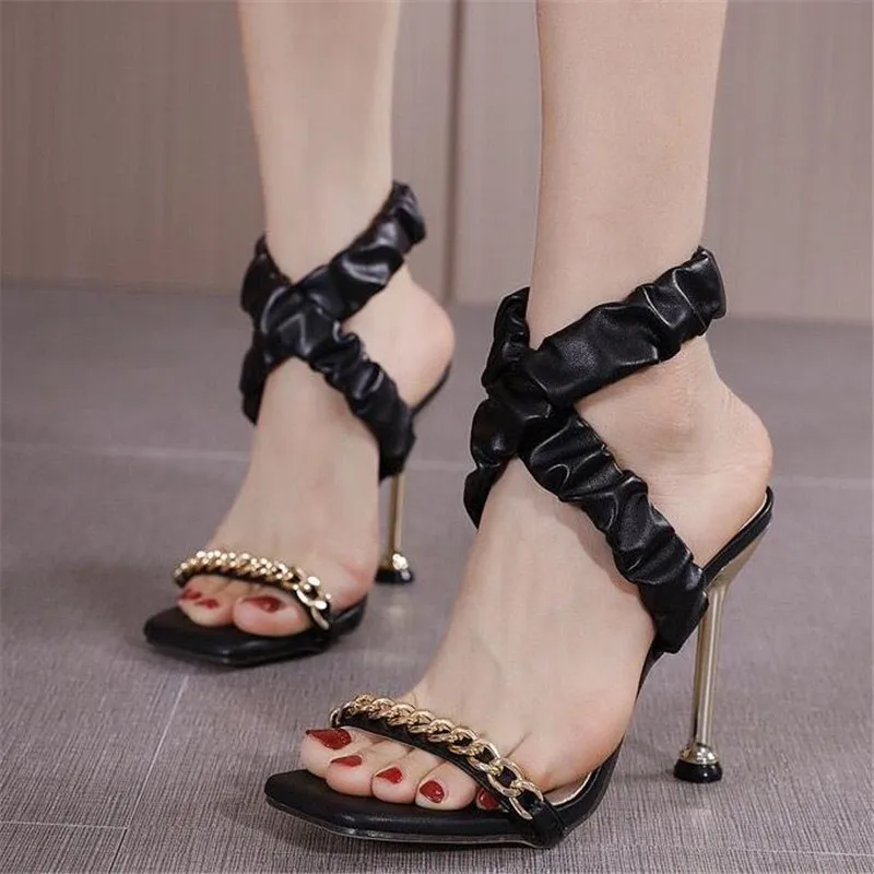 Large size women's sandals 2021 summer new fashion high heels platform sandals women shoes stiletto casual womens shoes slides
Large size women's sandals 2021 summer new fashion high heels platform sandals women shoes stiletto casual womens shoes slides
