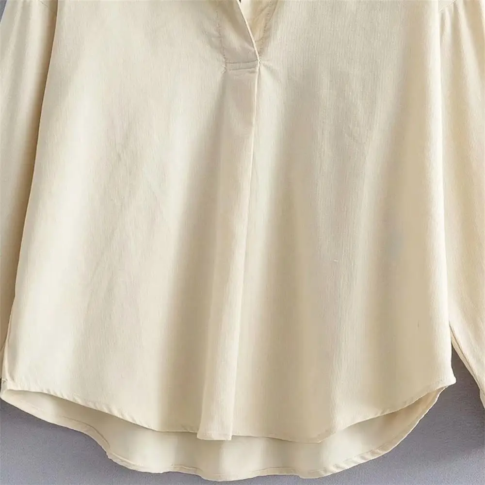 2020 Spring Women's New Lapel Corduroy Long Sleeve Japanese Designer Fitting Room Pure Color Pullover Shirt
2020 Spring Women's New Lapel Corduroy Long Sleeve Japanese Designer Fitting Room Pure Color Pullover Shirt