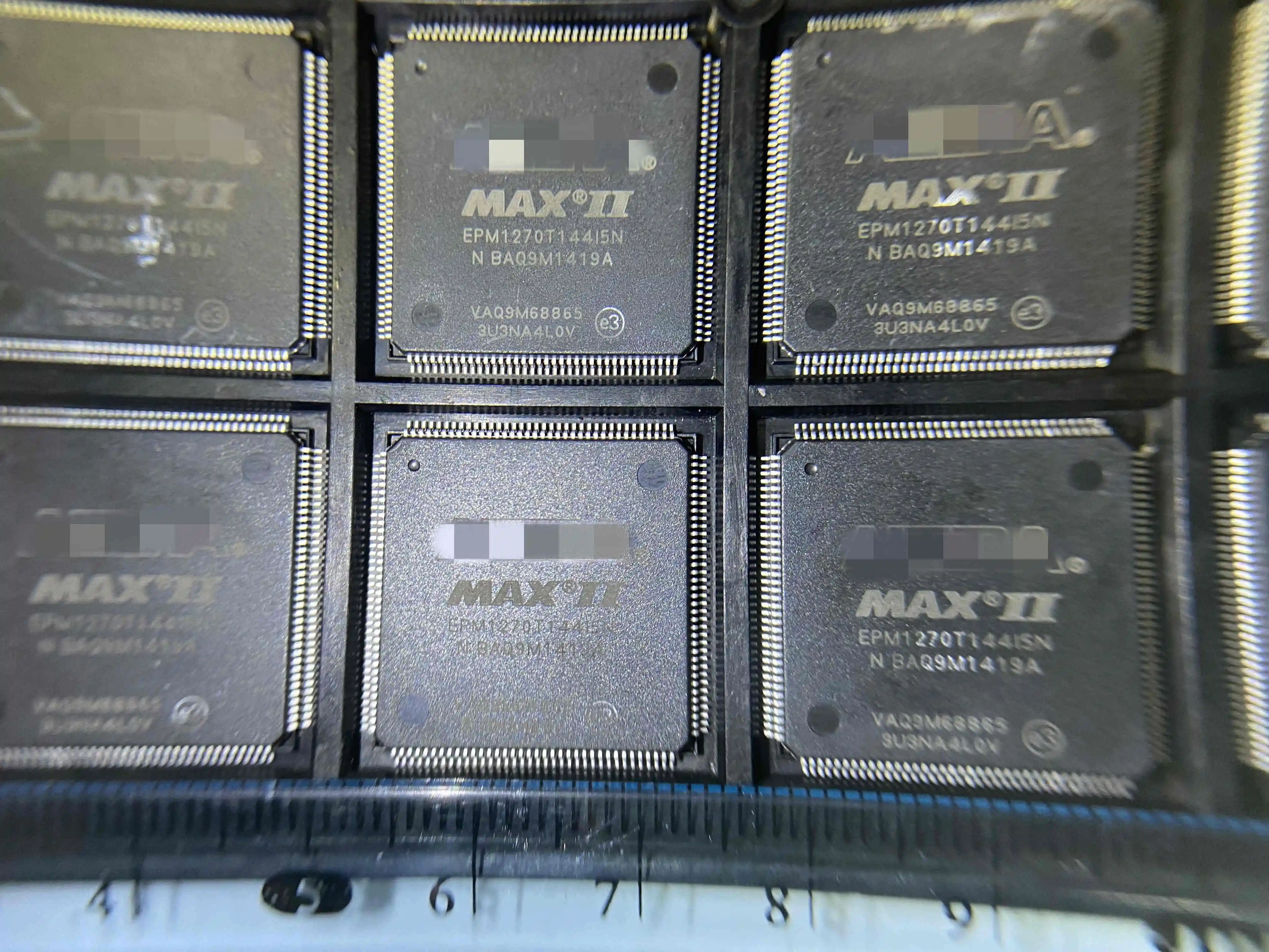 2 шт., EPM1270T144I5N EPM1270T144I5, Восстановленный, оригинальное обязательство по качеству, можно заменить EPM1270T144C5 EPM1270T144C5N
2 шт., EPM1270T144I5N EPM1270T144I5, Восстановленный, оригинальное обязательство по качеству, можно заменить EPM1270T144C5 EPM1270T144C5N
