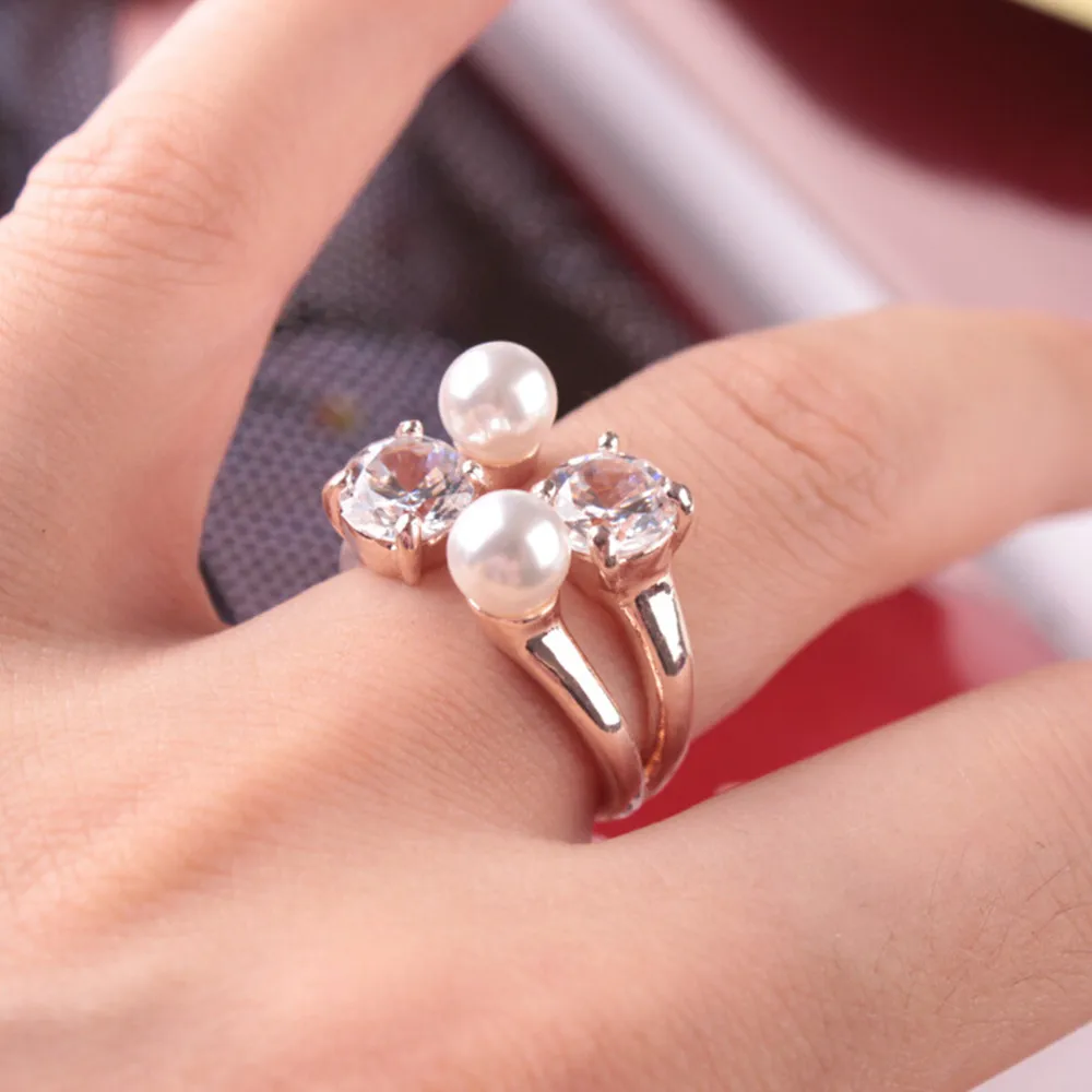 Creative Fashion Imitation Pearl Opening Ring Adjustable Exquisite Crystal Rings For Woman Jewelary Wedding Engagement Gifts
Creative Fashion Imitation Pearl Opening Ring Adjustable Exquisite Crystal Rings For Woman Jewelary Wedding Engagement Gifts