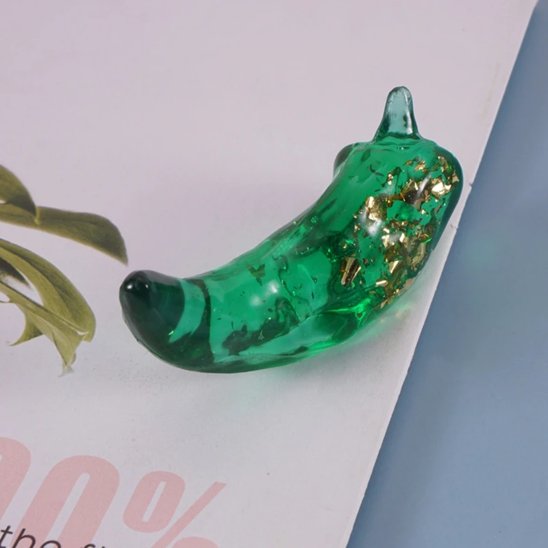DIY 3D Chili Shape Pendant Mirror Silicone Mould Crafts Decorations Jewelry Making Tools Crystal Epoxy Resin Mold
DIY 3D Chili Shape Pendant Mirror Silicone Mould Crafts Decorations Jewelry Making Tools Crystal Epoxy Resin Mold