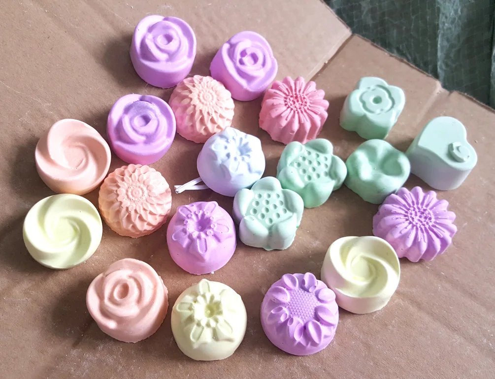 Small Animals with High Calcium Molar Stone Hamster Chinchilla Rabbit Dutch Rat Molar Stone Parrot Molar Stone
Small Animals with High Calcium Molar Stone Hamster Chinchilla Rabbit Dutch Rat Molar Stone Parrot Molar Stone