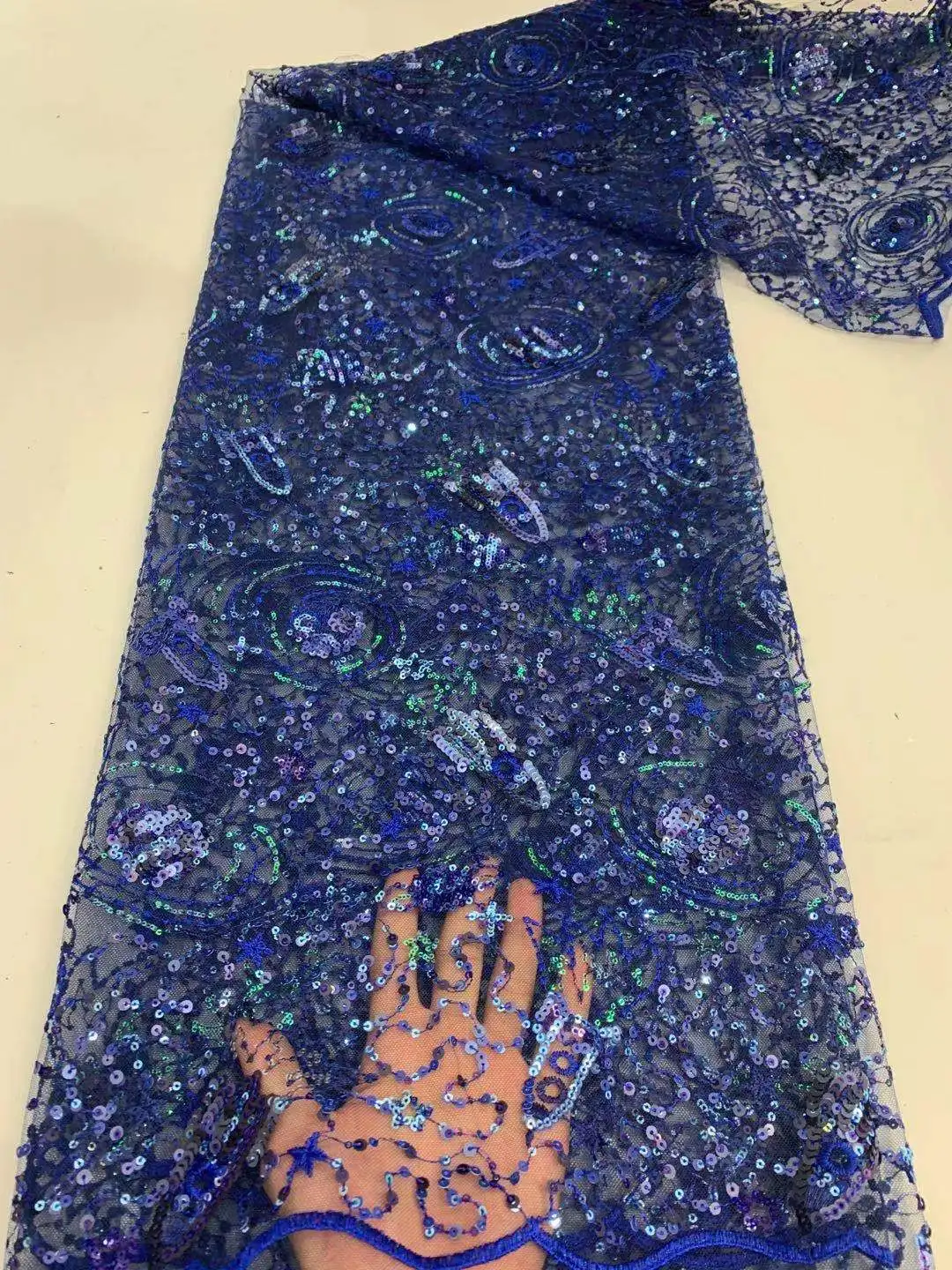 African Lace Fabric 2021 High Quality Lace with Sequins 5Yards, French Tulle Nigerian Lace Fabrics for Sewing Dress
African Lace Fabric 2021 High Quality Lace with Sequins 5Yards, French Tulle Nigerian Lace Fabrics for Sewing Dress
