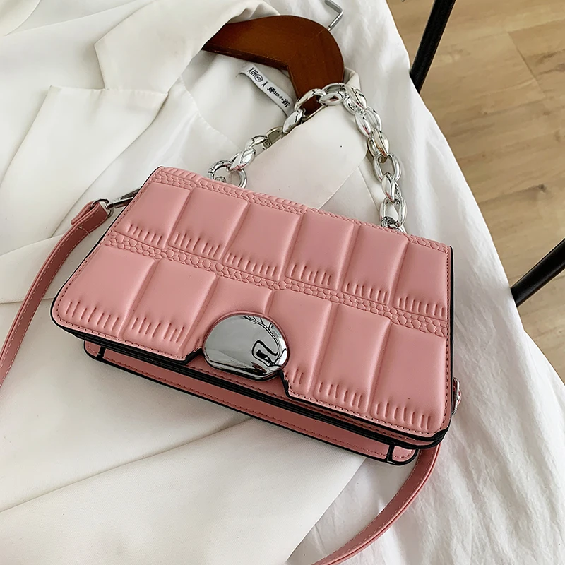 Ladies Soft Waterproof Leather Chain Crossbody Bags for Women 2021 Casual Handbags Concise Small Square Bag Ladies Shoulder Bags
Ladies Soft Waterproof Leather Chain Crossbody Bags for Women 2021 Casual Handbags Concise Small Square Bag Ladies Shoulder Bags