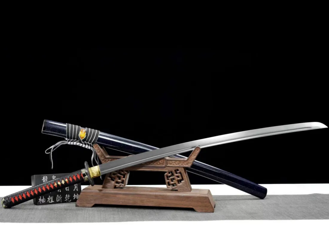 Dragon warrior sword home decoration manual forging Chinese Taidao outdoor weapons defense ready to fight weapons
Dragon warrior sword home decoration manual forging Chinese Taidao outdoor weapons defense ready to fight weapons