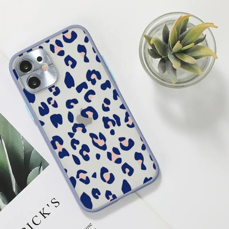 Leopard Print Phone Case For iPhone 12 11 Mini Pro XR XS Max 7 8 Plus X Matte transparent Gray Back Cover
Leopard Print Phone Case For iPhone 12 11 Mini Pro XR XS Max 7 8 Plus X Matte transparent Gray Back Cover