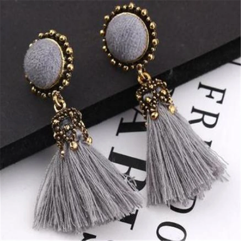2020 new fashion ladies trendy boho women tassel earrings fashion cotton silk fabric long tassel black earrings women
2020 new fashion ladies trendy boho women tassel earrings fashion cotton silk fabric long tassel black earrings women