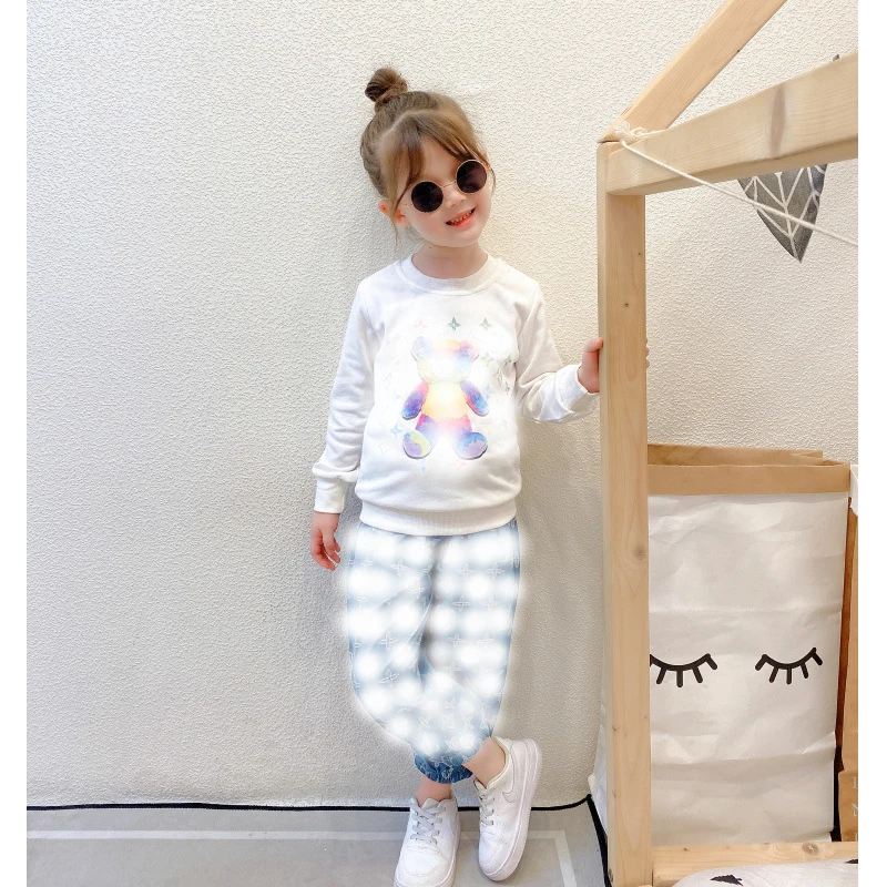 2021, одежда для маленьких девочек, комплекты с длинными рукавами и мультяшными буквами, топ + юбка или брюки, детская одежда
2021, одежда для маленьких девочек, комплекты с длинными рукавами и мультяшными буквами, топ + юбка или брюки, детская одежда
