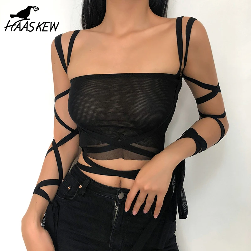 HAASKEW Y2k Gothic Punk Black Women Camis Lace Up Backless Bodycon Crop Tops Emo Alternative Clothes Fashion Summer Streetwear
HAASKEW Y2k Gothic Punk Black Women Camis Lace Up Backless Bodycon Crop Tops Emo Alternative Clothes Fashion Summer Streetwear