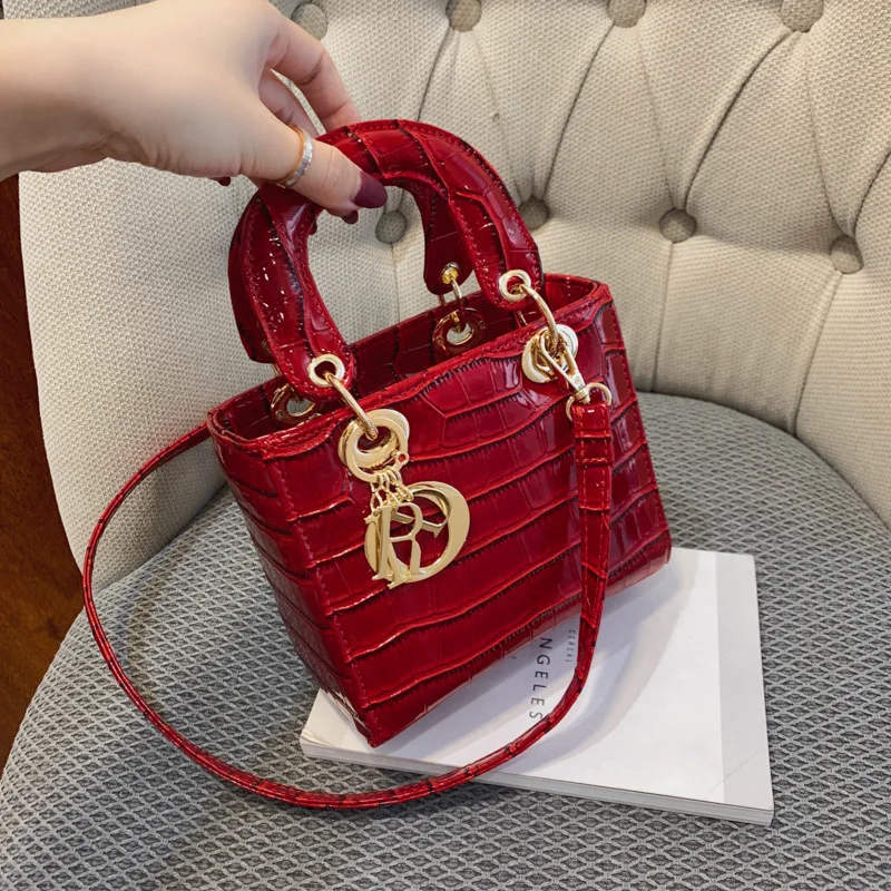 Stone Pattern PU Leather Small Crossbody Shoulder Bags With Short Handle for Women 2021 Winter Luxury Fashion Simple Handbags 
Stone Pattern PU Leather Small Crossbody Shoulder Bags With Short Handle for Women 2021 Winter Luxury Fashion Simple Handbags