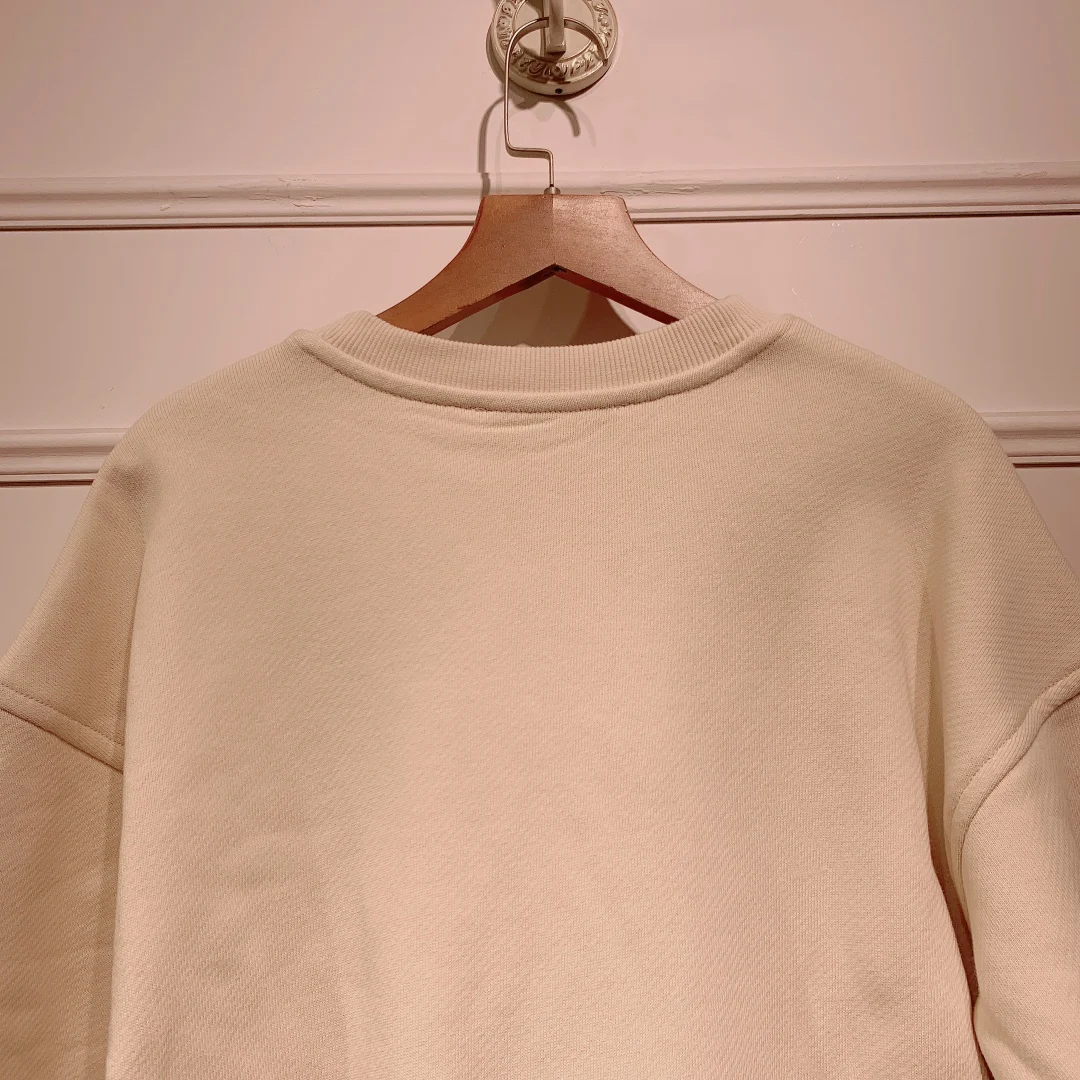 Early Spring New Fashion Versatile Classic Brand Luxury Design Casual Embroidery Letter Logo O Neck Sweatshirt Pullover Top A3
Early Spring New Fashion Versatile Classic Brand Luxury Design Casual Embroidery Letter Logo O Neck Sweatshirt Pullover Top A3