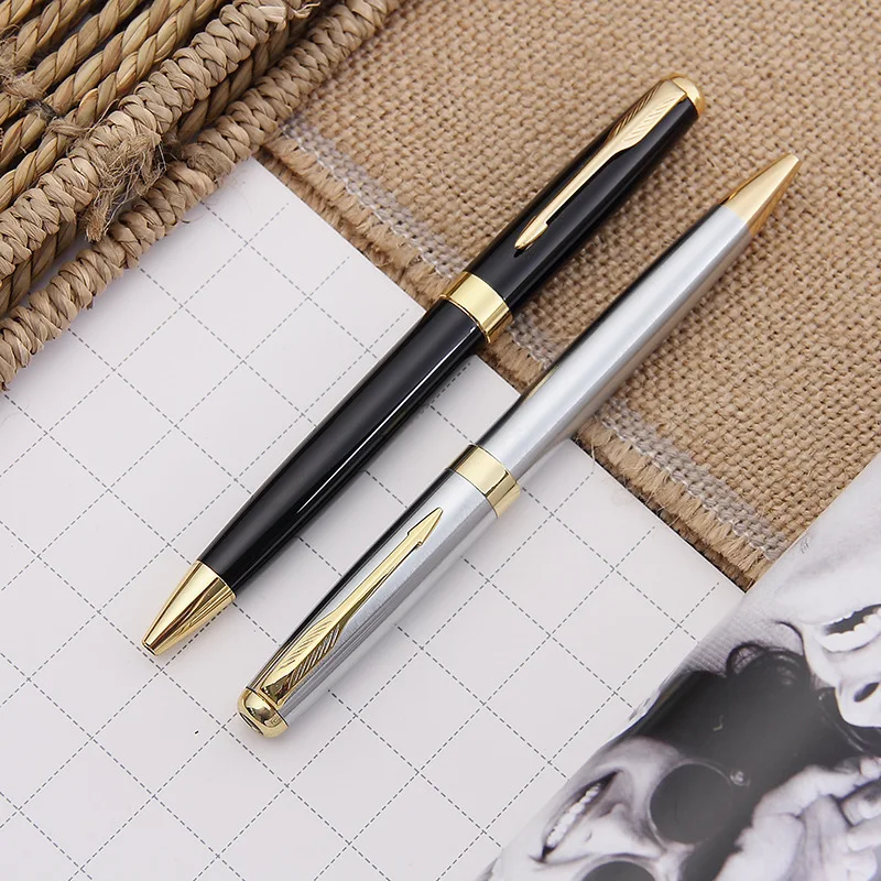 Metal rotating ballpoint pen creative commercial advertising gifts in the oil pen custom LOGO
Metal rotating ballpoint pen creative commercial advertising gifts in the oil pen custom LOGO