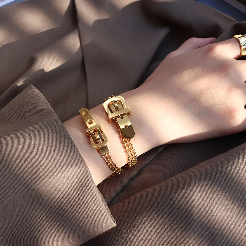 Fashion Belt Buckle Chain Niche Light Luxury Rice Beads 18k Titanium Steel Does Not Fade Exaggerated Personality Bracelet Woman
Fashion Belt Buckle Chain Niche Light Luxury Rice Beads 18k Titanium Steel Does Not Fade Exaggerated Personality Bracelet Woman