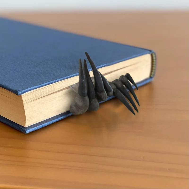Уникальные забавные книжные маркеры для взрослых, ужасный триллер, дьявол, ручные книжные маркеры, подарок на Хэллоуин для любителей книг
Уникальные забавные книжные маркеры для взрослых, ужасный триллер, дьявол, ручные книжные маркеры, подарок на Хэллоуин для любителей книг