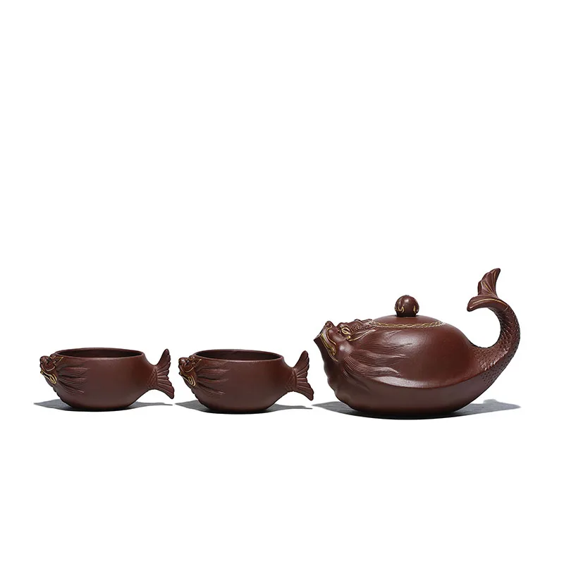 Yulong teapot purple clay teapot pure handmade tea set genuine changyuehong large gold Teapot Set one pot two cups
Yulong teapot purple clay teapot pure handmade tea set genuine changyuehong large gold Teapot Set one pot two cups