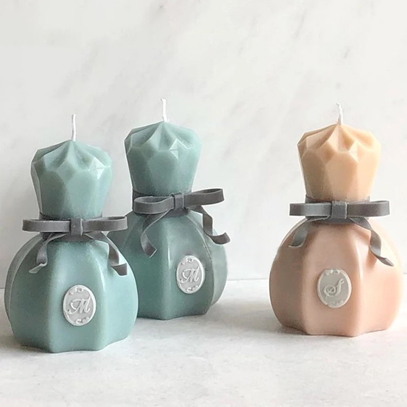 3D Perfume Bottle Candle Molds Flower Vase Aromatherapy Gypsum Moulds Home Decoration Soap Molds Diy Handmade Silicone Mold
3D Perfume Bottle Candle Molds Flower Vase Aromatherapy Gypsum Moulds Home Decoration Soap Molds Diy Handmade Silicone Mold