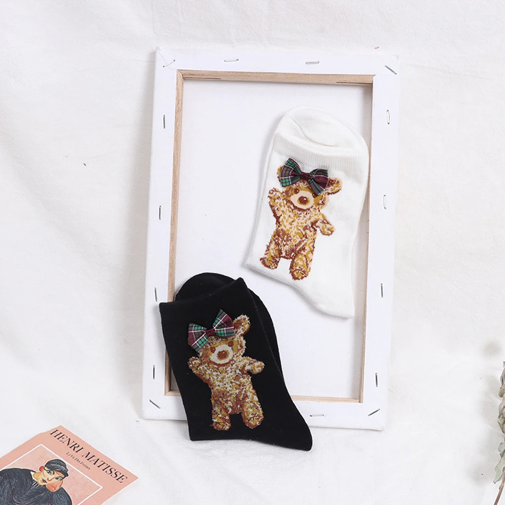 1pair Japanese bow socks cute bear girl socks black and white student cotton socks wholesale
1pair Japanese bow socks cute bear girl socks black and white student cotton socks wholesale
