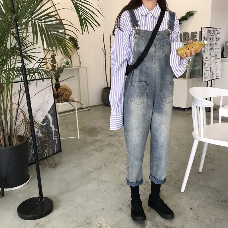 Jumpsuits Women 2020 Korean Style Retro Loose Denim Pocket Soft Students Ankle-length High Quality Streetwear Womens Playsuits 
Jumpsuits Women 2020 Korean Style Retro Loose Denim Pocket Soft Students Ankle-length High Quality Streetwear Womens Playsuits