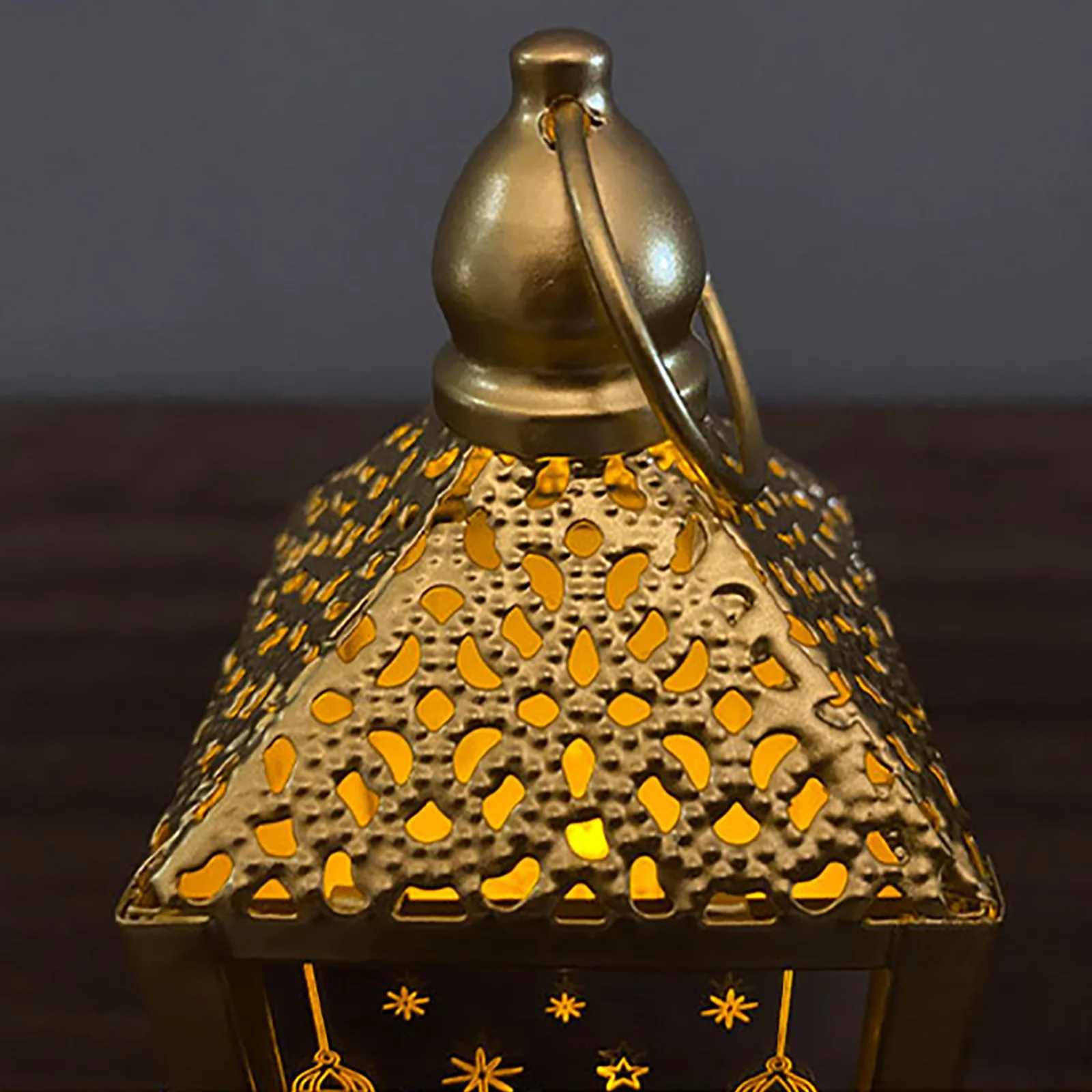 Decorative Lantern Night Lights Eid Ramadan Al-Fitr Lanterns Lamp Ornaments Led Iron Holiday Decoration Believers Gifts
Decorative Lantern Night Lights Eid Ramadan Al-Fitr Lanterns Lamp Ornaments Led Iron Holiday Decoration Believers Gifts