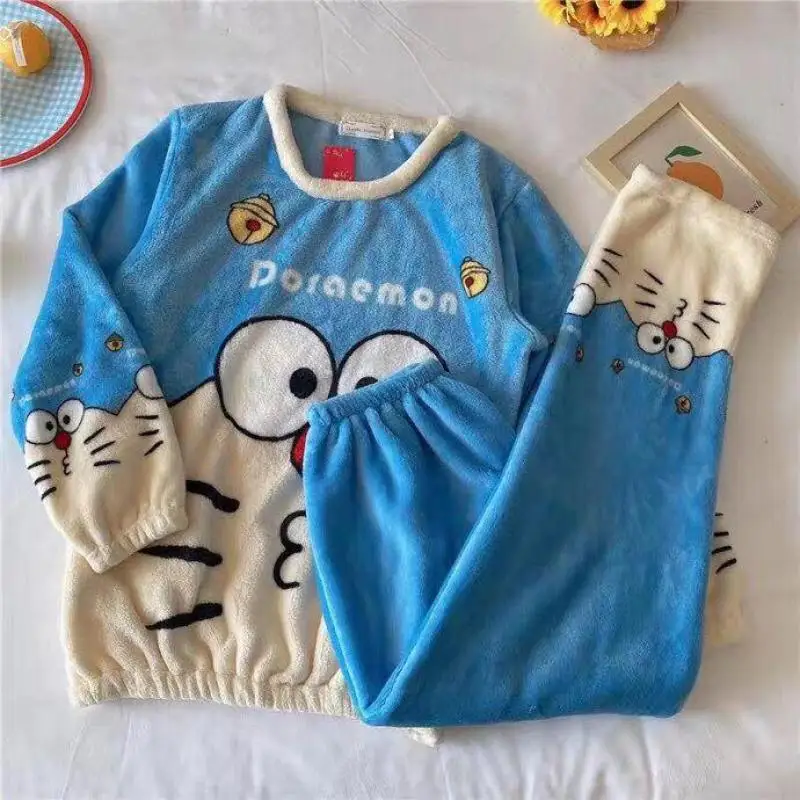 Seeslim Cartoon Doraemon Spring Winter Women Pajamas Set Long Sleeve Plush Coral Velvet Homewear Pijamas Women 2021 Night Suit 
Seeslim Cartoon Doraemon Spring Winter Women Pajamas Set Long Sleeve Plush Coral Velvet Homewear Pijamas Women 2021 Night Suit
