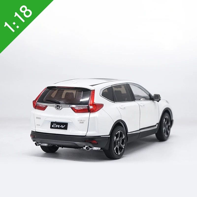 High Meticulous 1:18 Honda 2017 CRV SUV Alloy Model Car Static Metal Model Vehicles Original Box For Collection
High Meticulous 1:18 Honda 2017 CRV SUV Alloy Model Car Static Metal Model Vehicles Original Box For Collection