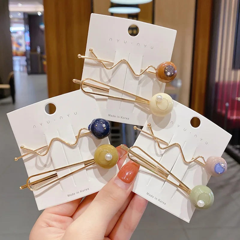 Новые женские элегантные красочные металлические заколки для волос 2 шт./компл. милые боковые заколки для девочек простые заколки головной ...
Новые женские элегантные красочные металлические заколки для волос 2 шт./компл. милые боковые заколки для девочек простые заколки головной ...