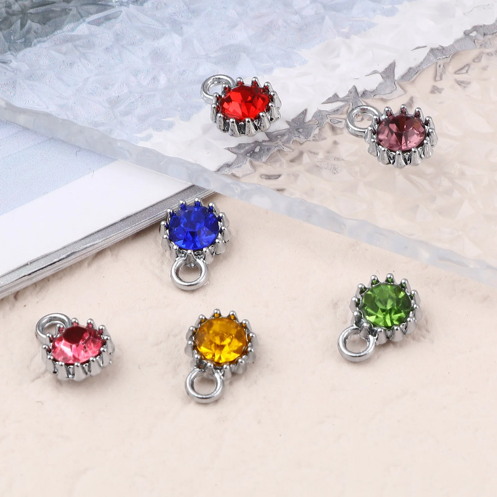 10 PCs Flower Silver Color Multicolor Pendants Glass Birthstone Charms Pendants For DIY Neckalce Jewelry Gifts 10.5mm x 7.5mm
10 PCs Flower Silver Color Multicolor Pendants Glass Birthstone Charms Pendants For DIY Neckalce Jewelry Gifts 10.5mm x 7.5mm