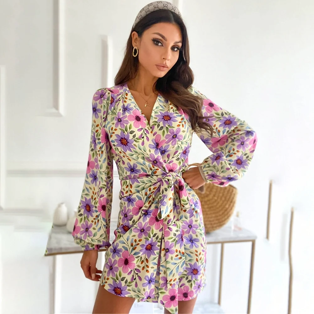 female floral print mini dress autumn 2021 fashion lantern sleeve v-neck empire ladies casual belted party dresses
female floral print mini dress autumn 2021 fashion lantern sleeve v-neck empire ladies casual belted party dresses