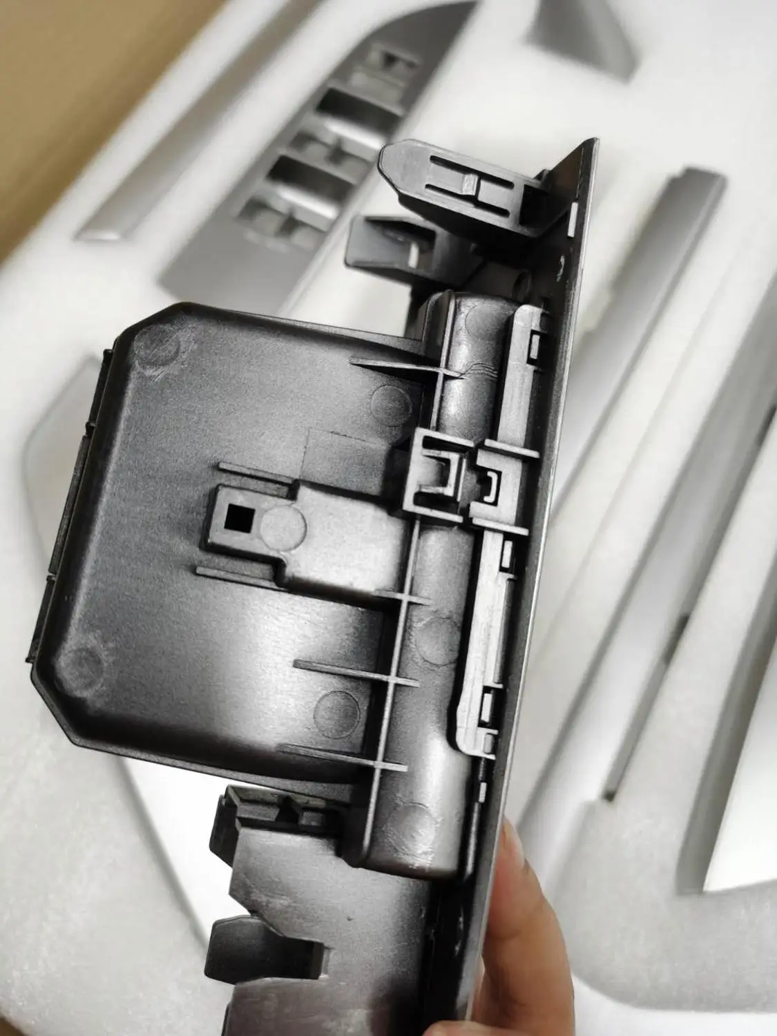Interiors armrest trims windows lifter buttons panels ashtray for toyota land cruiser 2008-2020, 10pcs
Interiors armrest trims windows lifter buttons panels ashtray for toyota land cruiser 2008-2020, 10pcs