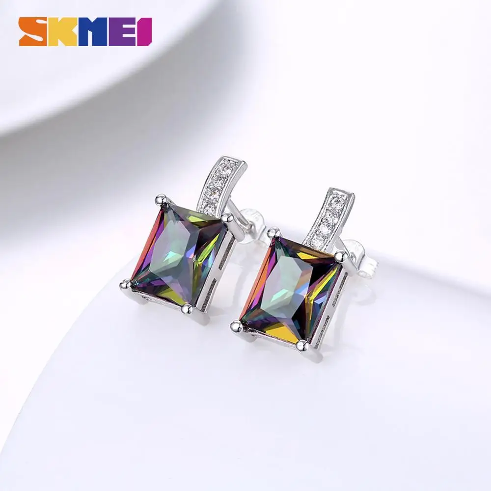 1 Pair SKMEI Trendy Female Crystal Zircon Stone Earrings Fashion Ladies Jewelry Vintage Stud Earrings For Women Girl LKN004
1 Pair SKMEI Trendy Female Crystal Zircon Stone Earrings Fashion Ladies Jewelry Vintage Stud Earrings For Women Girl LKN004