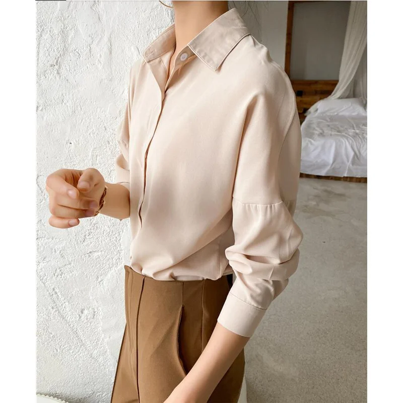 Женская блузка с отворотом, однотонная, однобортная, повседневная, большого размера, разных цветов, CL512, лето 2020
Женская блузка с отворотом, однотонная, однобортная, повседневная, большого размера, разных цветов, CL512, лето 2020