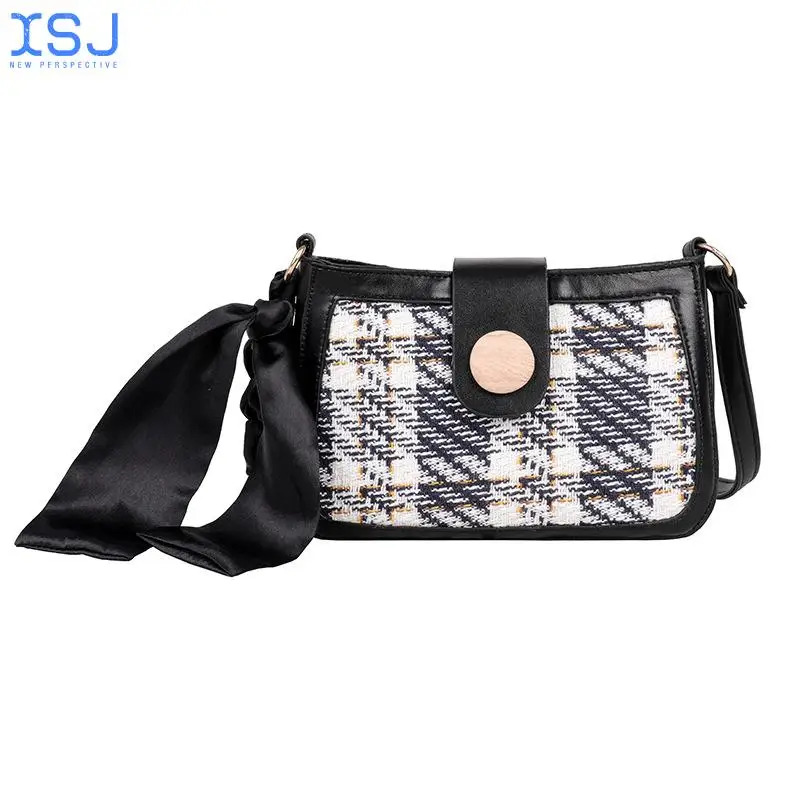 Pu/wool Japanese and Korean Style Small Square Bag Fashion Silk Scarf Stitching Zipper One-Shoulder Messenger Bag
Pu/wool Japanese and Korean Style Small Square Bag Fashion Silk Scarf Stitching Zipper One-Shoulder Messenger Bag