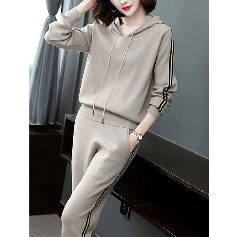 Women 's Cotton Fashion Suit 2021 New Spring and Autumn Loose Large Size Korean Style Sports Casual Wear
Women 's Cotton Fashion Suit 2021 New Spring and Autumn Loose Large Size Korean Style Sports Casual Wear