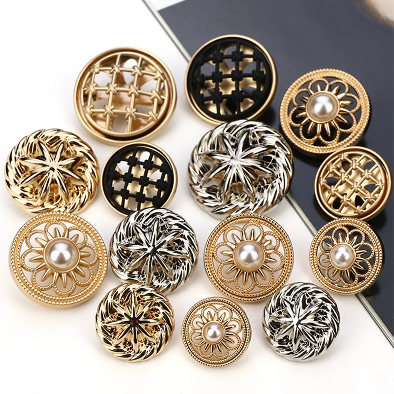 6 Pcs Fashion Hollow Carved Metal Buttons Sewing Clothing 15-25mm for Women's Suit Coat Pearl Buttons DIY Crafts Flower Shape
6 Pcs Fashion Hollow Carved Metal Buttons Sewing Clothing 15-25mm for Women's Suit Coat Pearl Buttons DIY Crafts Flower Shape