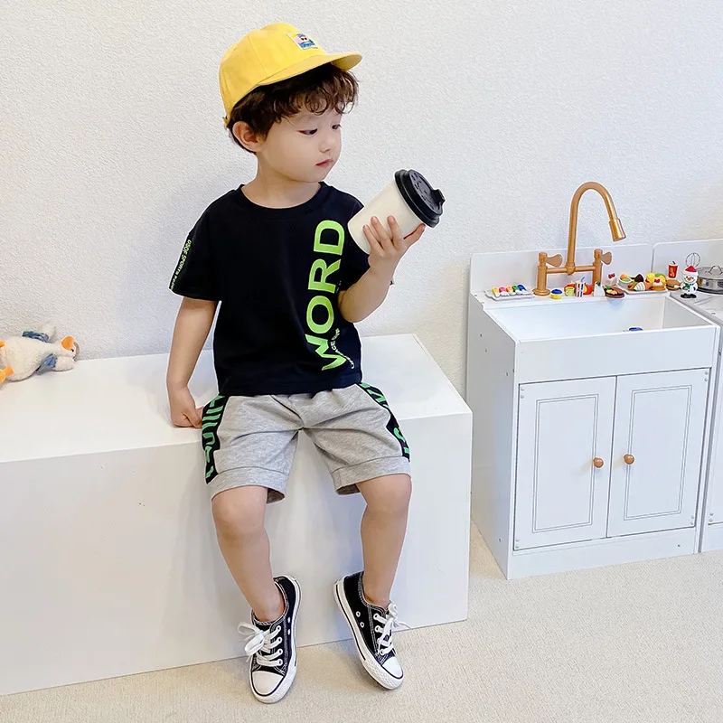 Summer Kids Clothing Sets 2021 New Arrival Baby Boys Casual Sport Suits Cotton Letter T-shirts Shorts Boy 2pcs Set Child Clothes
Summer Kids Clothing Sets 2021 New Arrival Baby Boys Casual Sport Suits Cotton Letter T-shirts Shorts Boy 2pcs Set Child Clothes