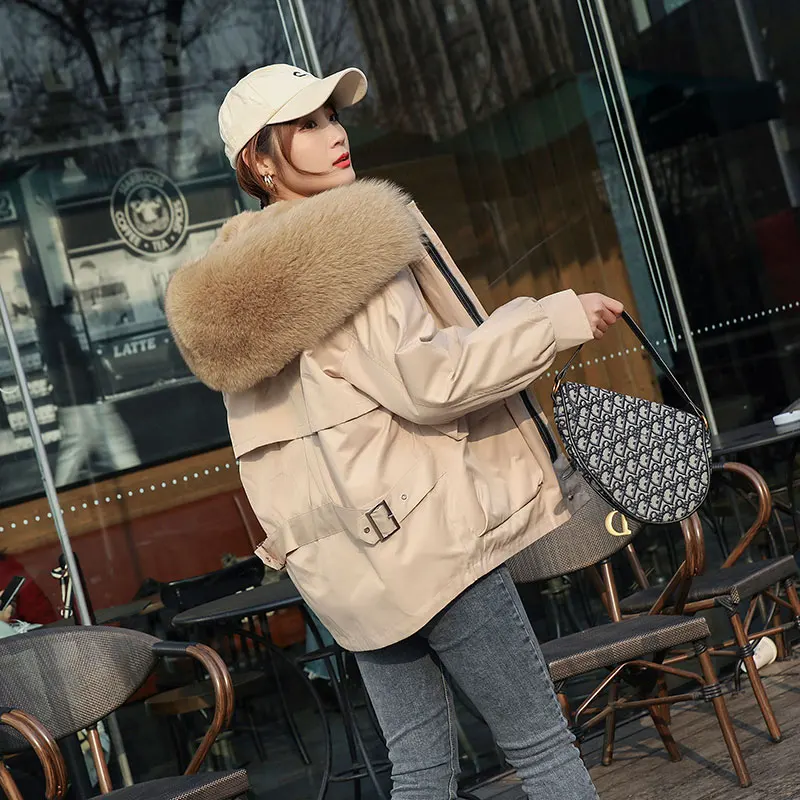 2020 Winter New Fox Fur Big Hooded Collar Jackets Women Rabbit Fur Liner Removable Casual Jackets and Coats (Black ,Khaki,Grey)
2020 Winter New Fox Fur Big Hooded Collar Jackets Women Rabbit Fur Liner Removable Casual Jackets and Coats (Black ,Khaki,Grey)